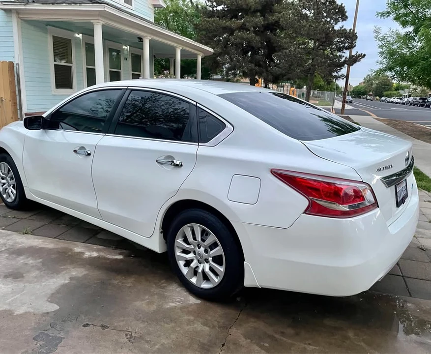 2015 Nissan Altima 5th Gen - Image 4 of 6