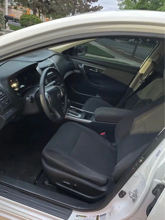 2015 Nissan Altima 5th Gen - Image 5 of 6