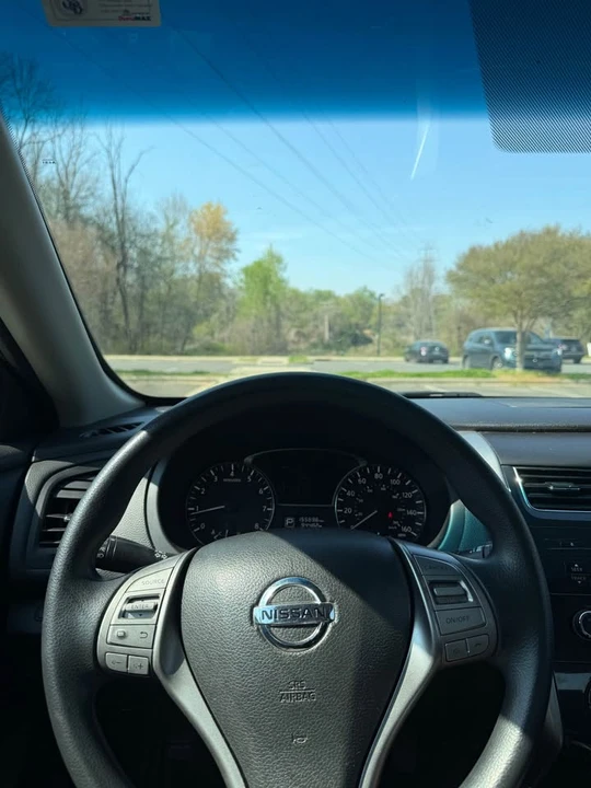 2015 Nissan Altima 5th Gen - Image 9 of 10