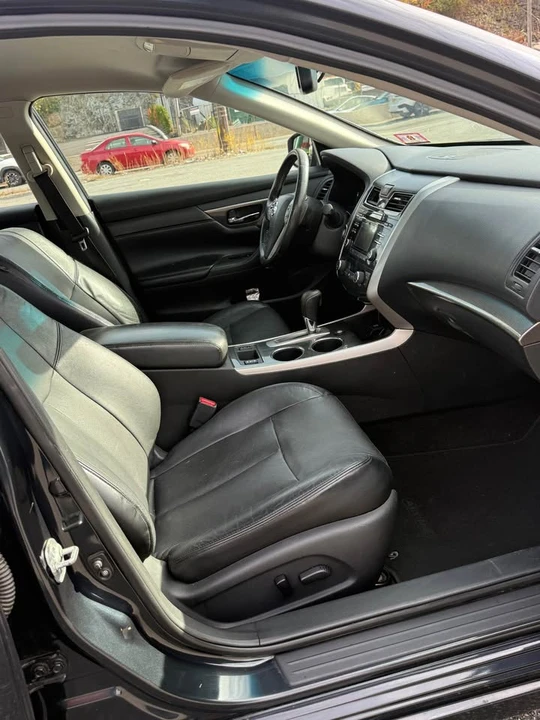 2015 Nissan Altima 5th Gen - Image 11 of 17