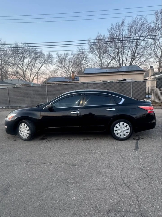 2015 Nissan Altima 5th Gen - Image 3 of 9