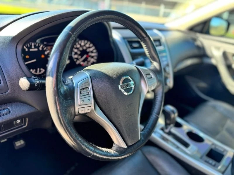 2015 Nissan Altima 5th Gen - Image 16 of 20