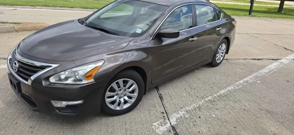 2015 Nissan Altima 5th Gen - Image 7 of 7
