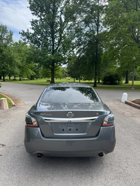 2015 Nissan Altima 5th Gen - Image 4 of 14