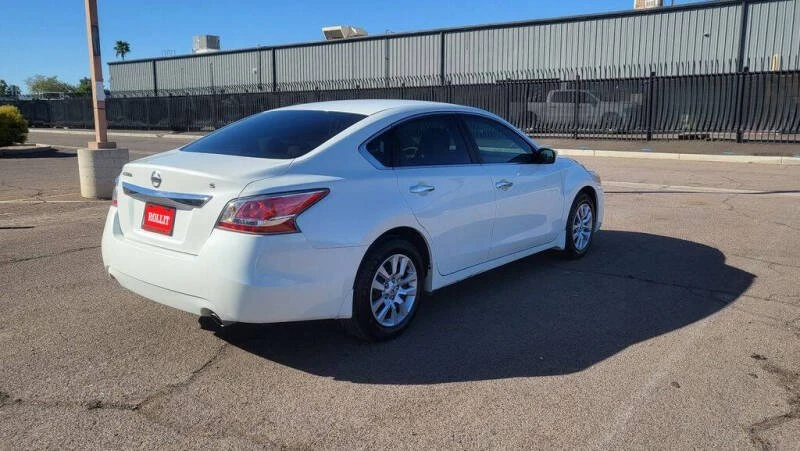 2015 Nissan Altima 5th Gen - Image 5 of 12