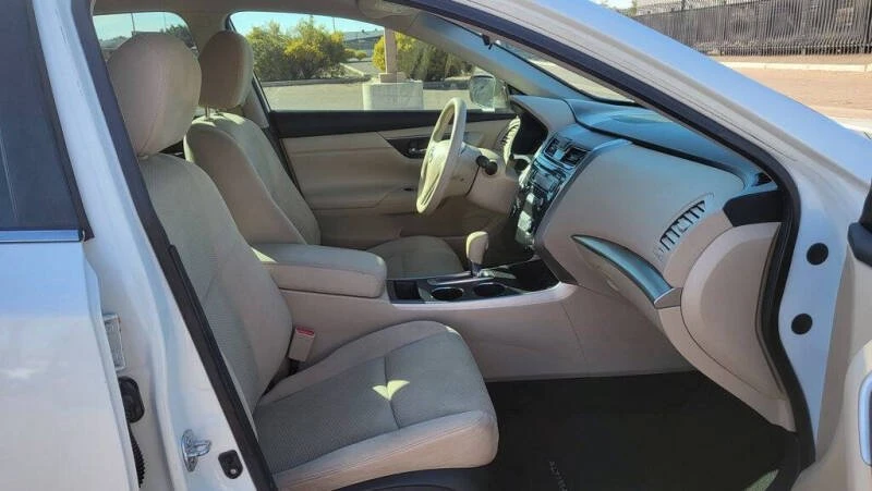 2015 Nissan Altima 5th Gen - Image 10 of 12