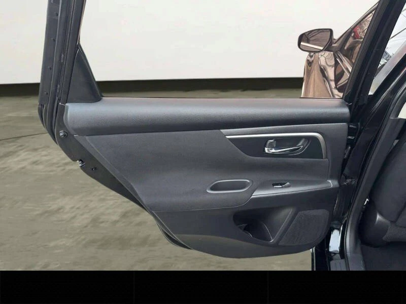2015 Nissan Altima 5th Gen - Image 12 of 20