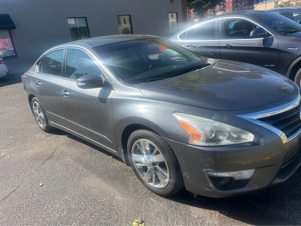 2015 Nissan Altima 5th Gen - Image 8 of 17