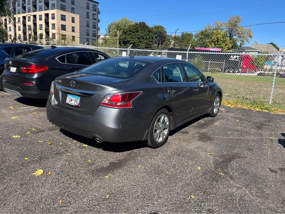 2015 Nissan Altima 5th Gen - Image 4 of 17