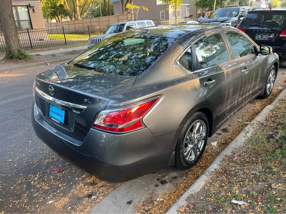 2015 Nissan Altima 5th Gen - Image 13 of 17
