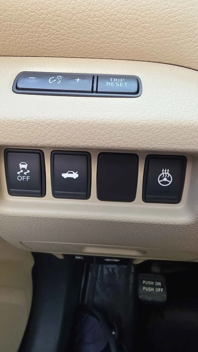 2015 Nissan Altima 5th Gen - Image 15 of 15