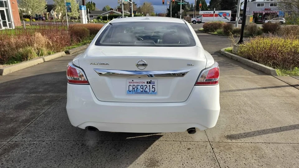 2015 Nissan Altima 5th Gen - Image 6 of 15