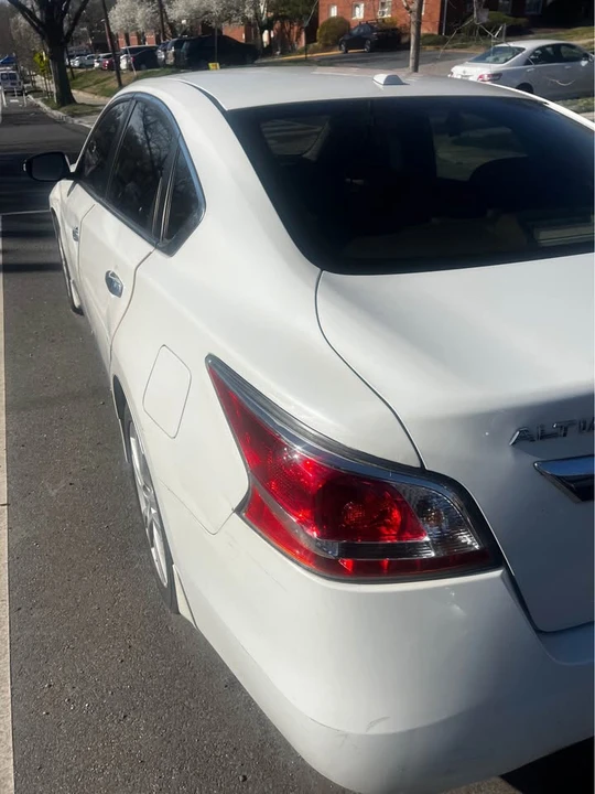 2015 Nissan Altima 5th Gen - Image 4 of 12