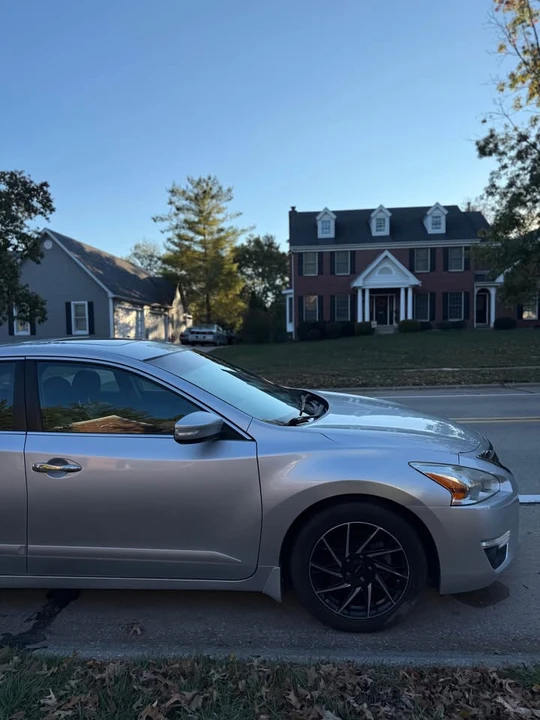2015 Nissan Altima 5th Gen - Image 4 of 12
