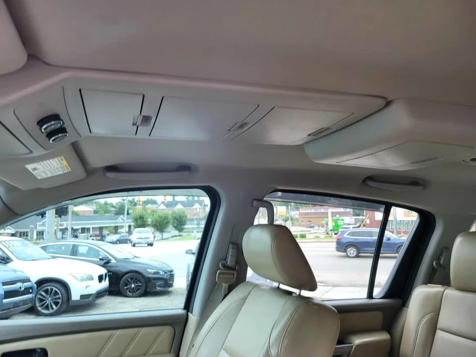 2015 Nissan Armada - Image 9 of 12