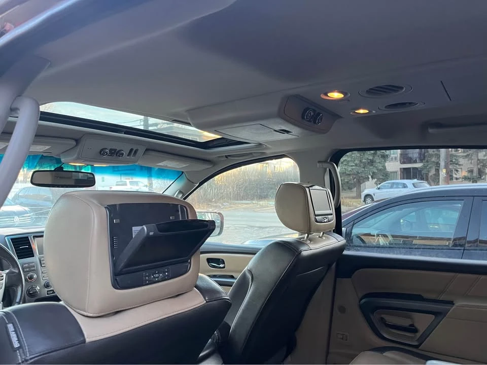 2015 Nissan Armada - Image 7 of 13