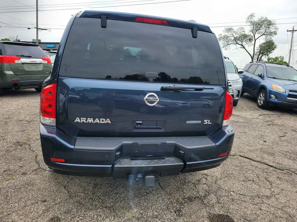 2015 Nissan Armada - Image 3 of 12