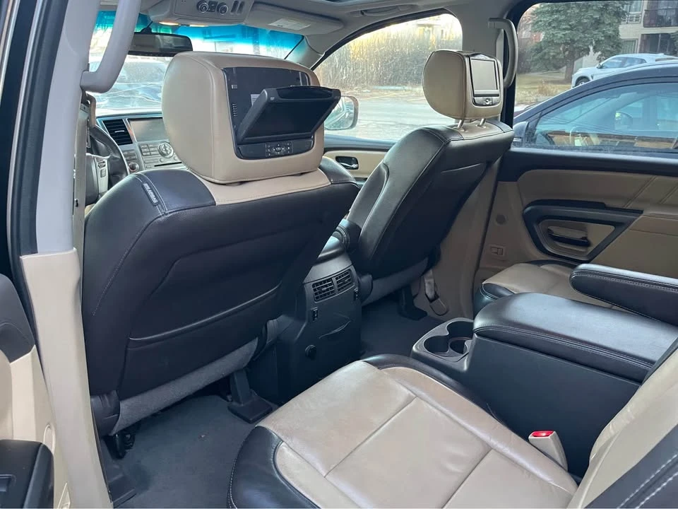 2015 Nissan Armada - Image 9 of 13