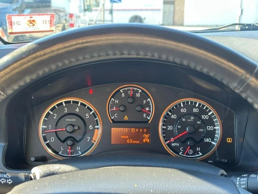2015 Nissan Armada - Image 14 of 19
