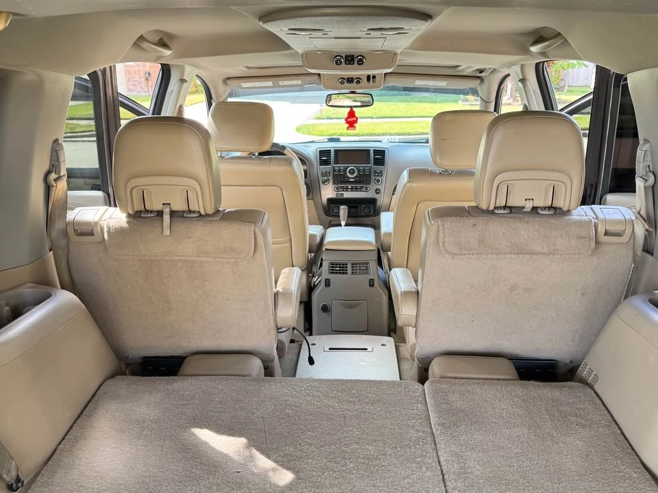 2015 Nissan Armada - Image 12 of 15