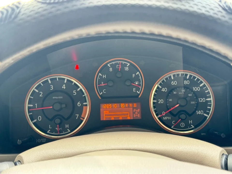 2015 Nissan Armada - Image 15 of 15