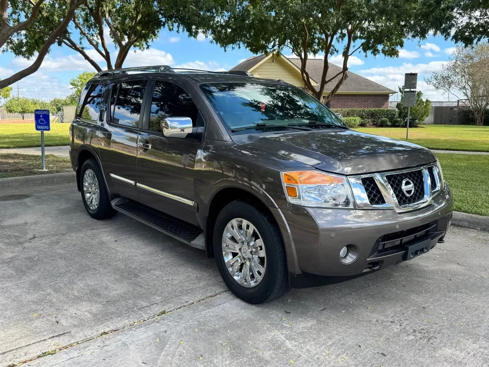 2015 Nissan Armada - Image 3 of 15