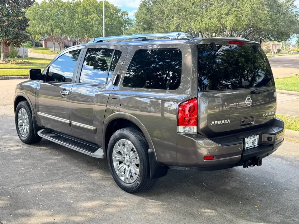 2015 Nissan Armada - Image 7 of 15