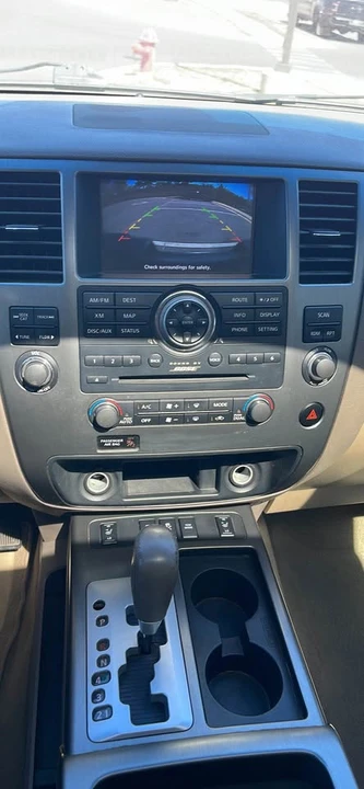 2015 Nissan Armada - Image 15 of 18