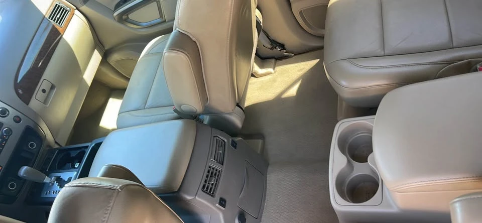 2015 Nissan Armada - Image 11 of 18