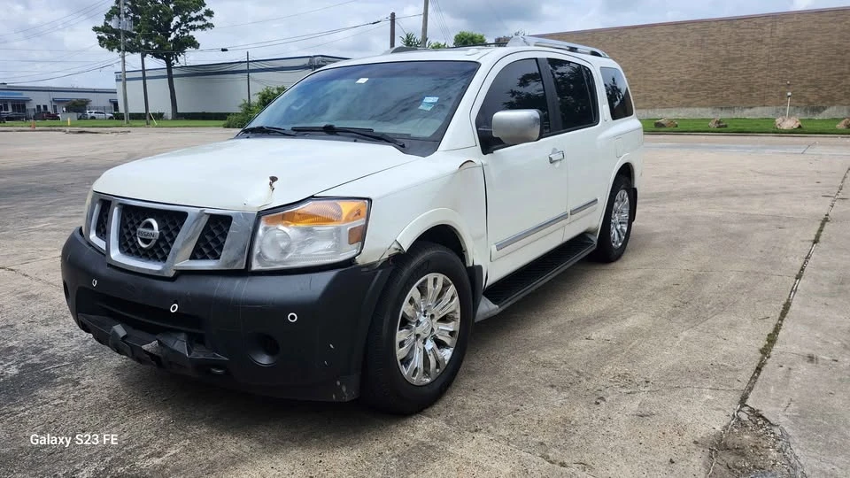 2015 Nissan Armada - Image 4 of 8