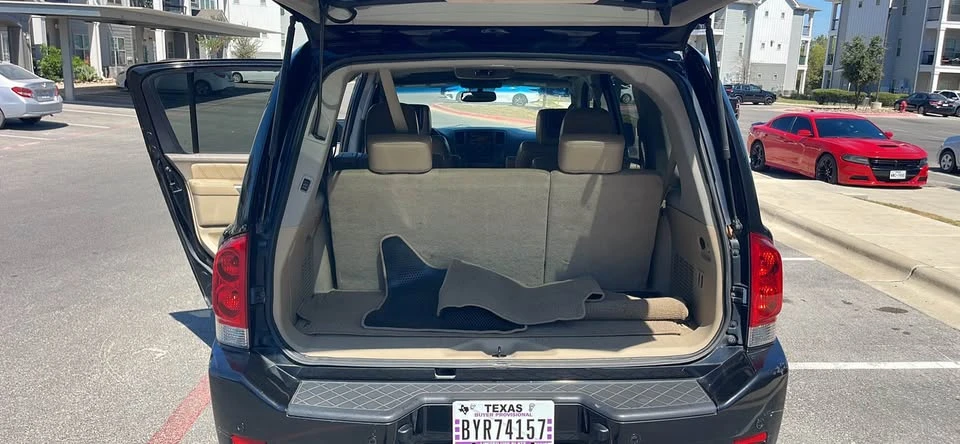 2015 Nissan Armada - Image 9 of 18