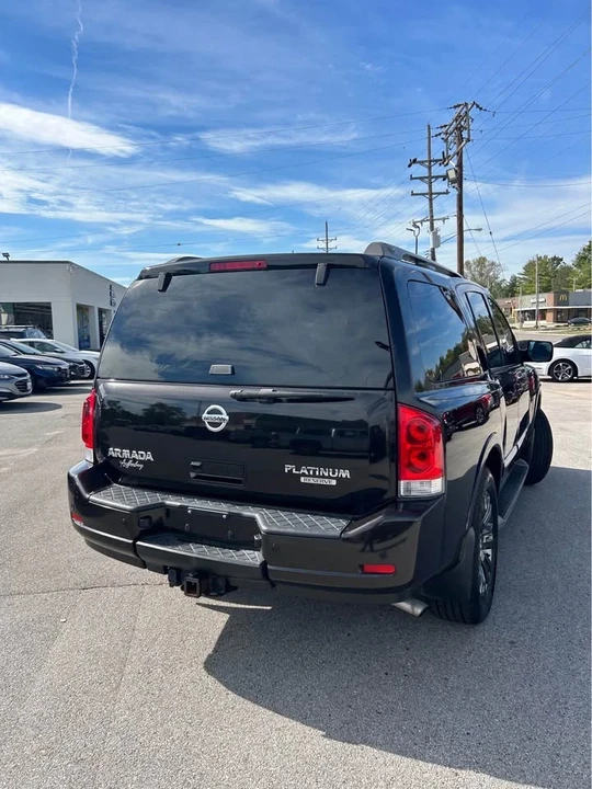 2015 Nissan Armada - Image 5 of 8