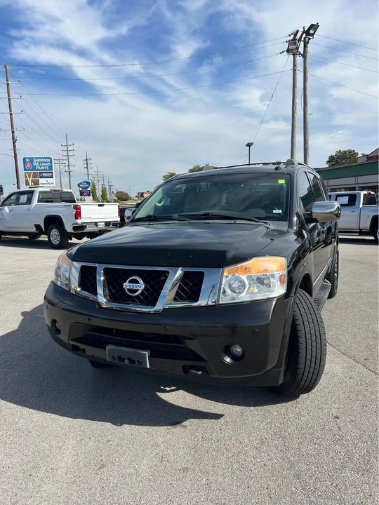 2015 Nissan Armada - Image 2 of 8