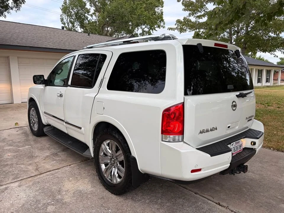 2015 Nissan Armada - Image 3 of 7
