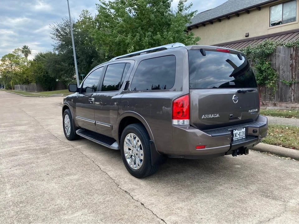 2015 Nissan Armada - Image 7 of 14