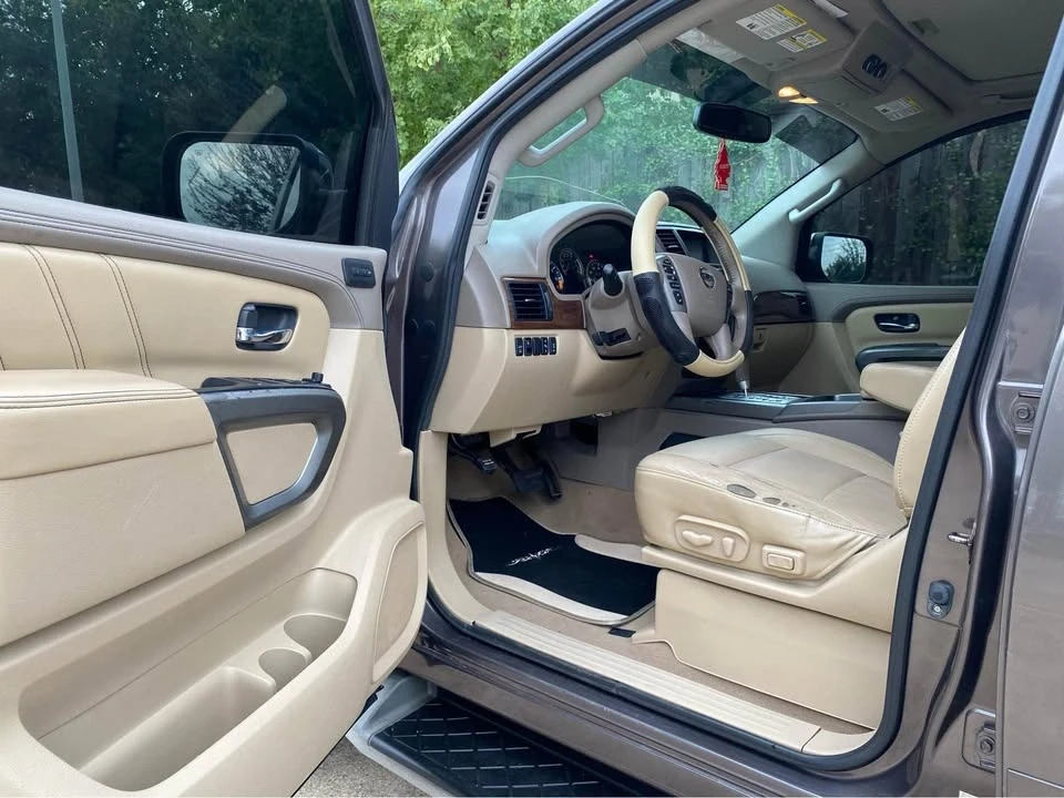2015 Nissan Armada - Image 6 of 20