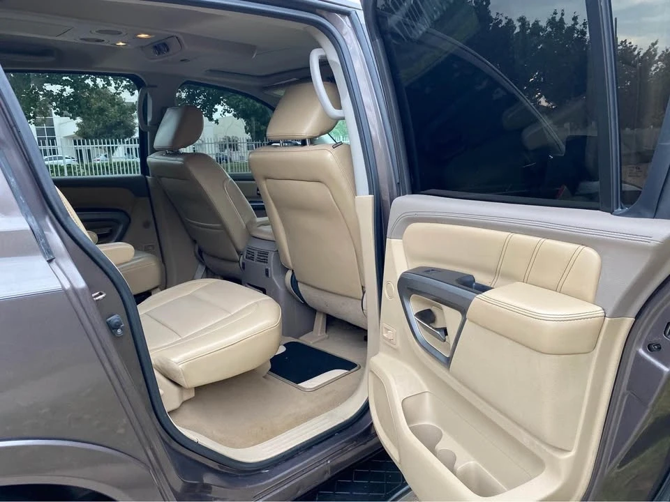 2015 Nissan Armada - Image 15 of 20
