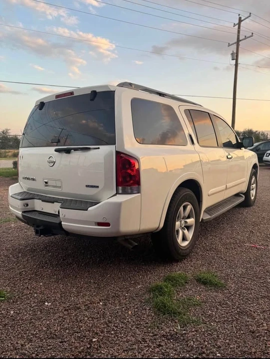 2015 Nissan Armada - Image 3 of 11
