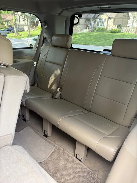 2015 Nissan Armada - Image 12 of 17