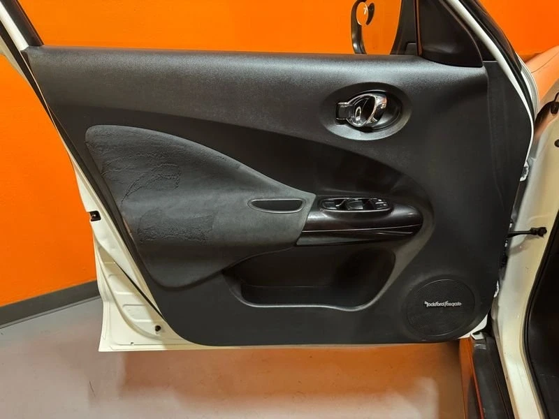 2015 Nissan Juke - Image 7 of 19