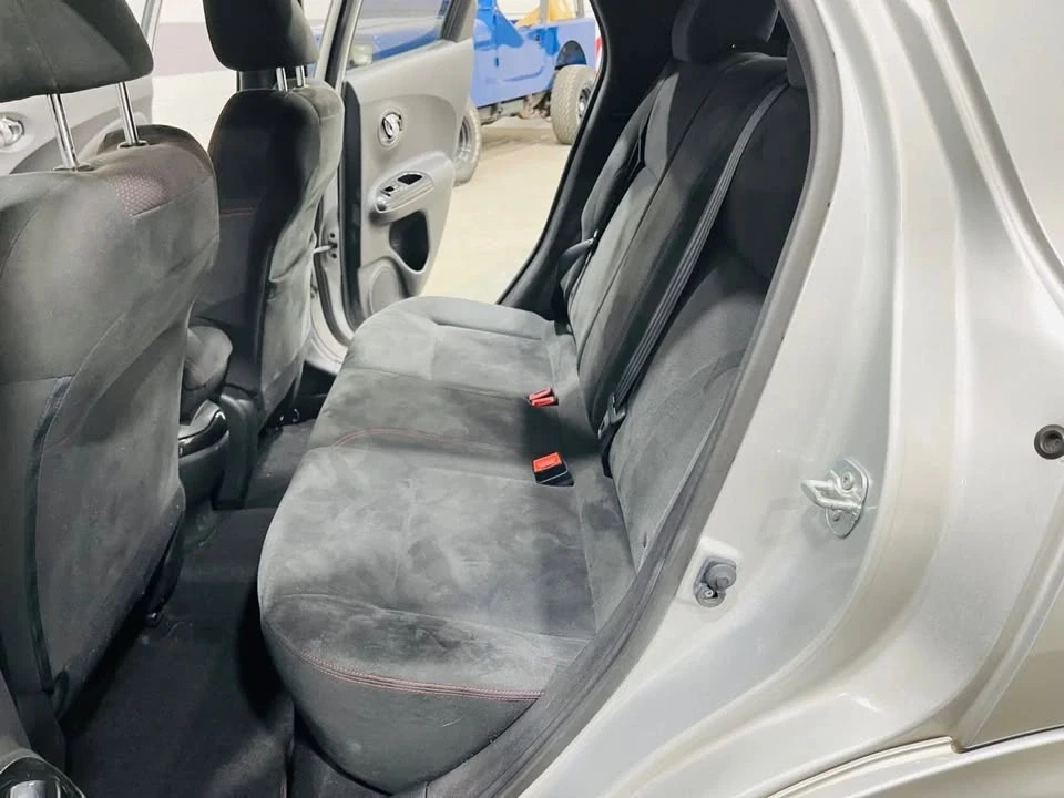 2015 Nissan Juke - Image 18 of 20