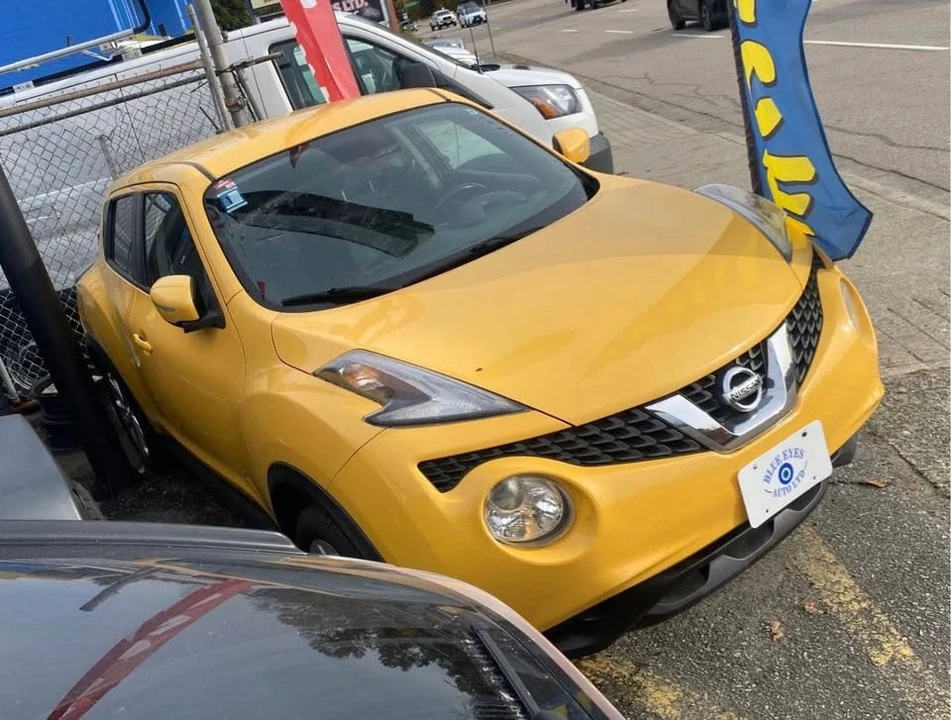 2015 Nissan Juke - Image 2 of 9