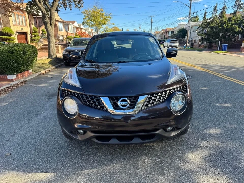 2015 Nissan Juke - Image 2 of 9