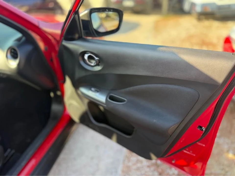 2015 Nissan Juke - Image 7 of 12