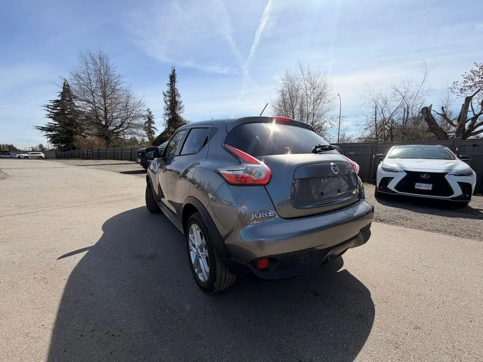 2015 Nissan Juke - Image 8 of 15