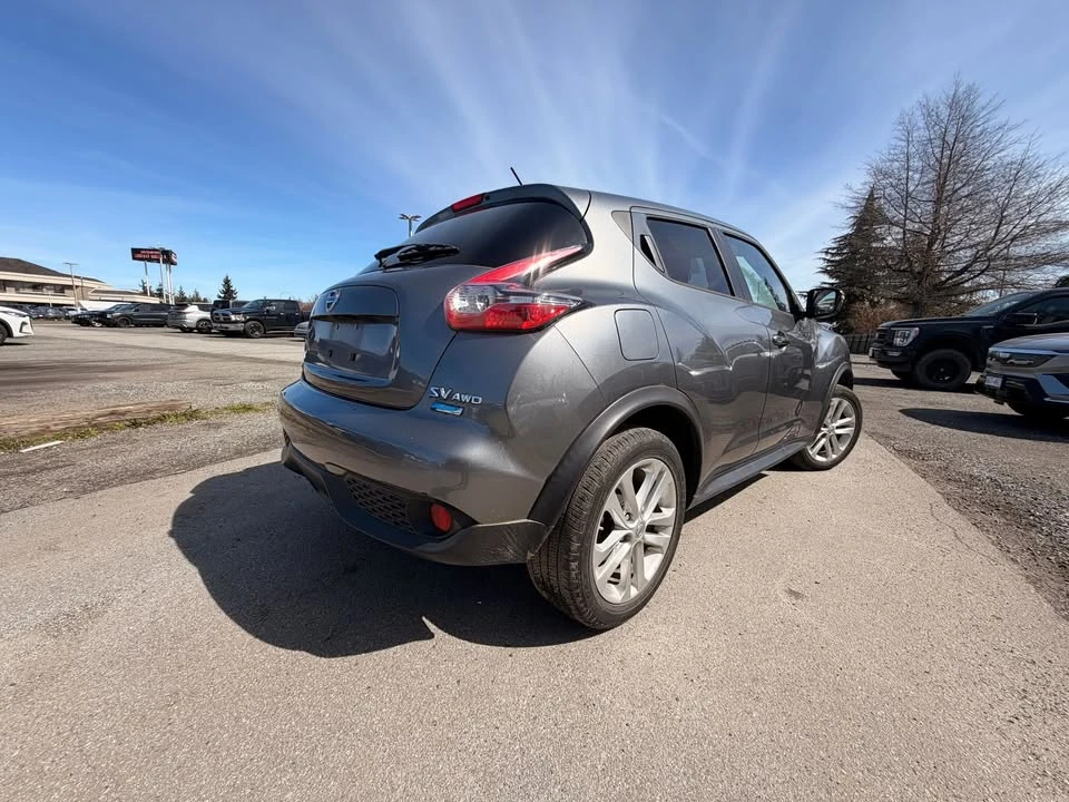 2015 Nissan Juke - Image 6 of 15