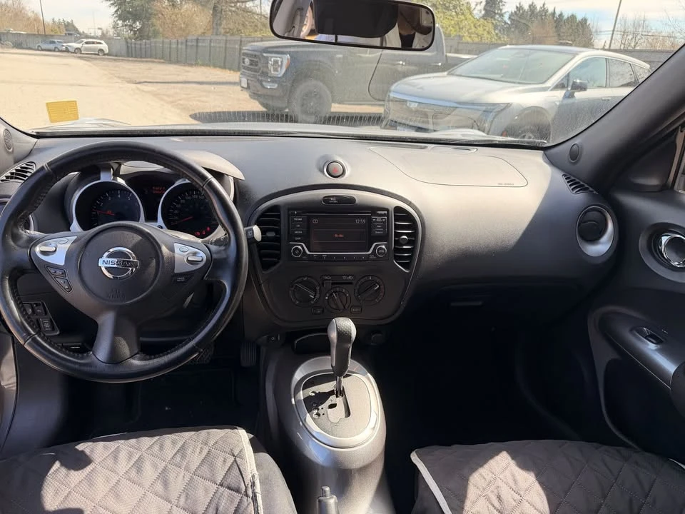 2015 Nissan Juke - Image 9 of 15