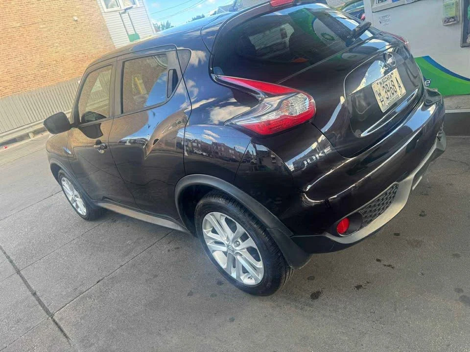 2015 Nissan Juke - Image 8 of 13