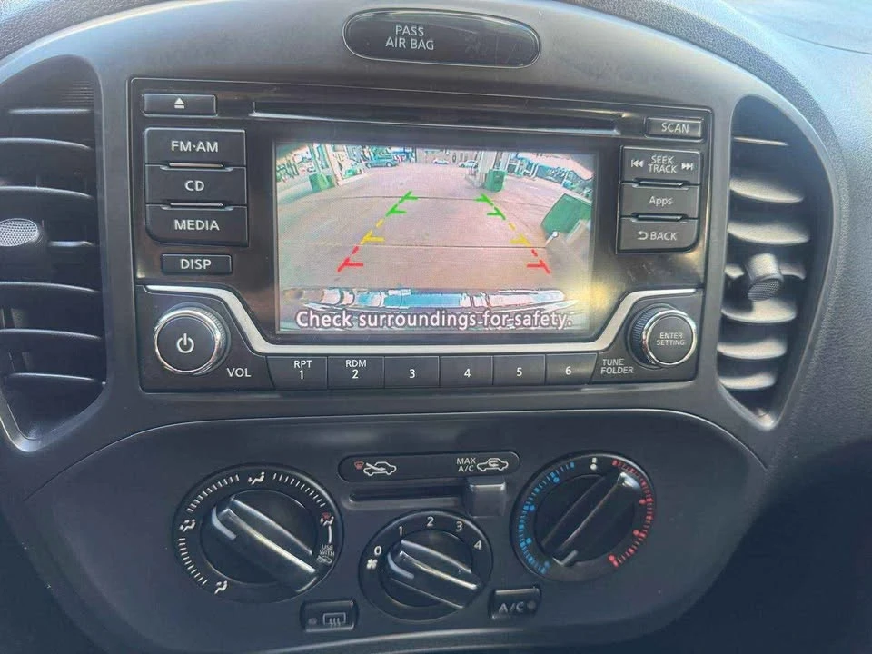 2015 Nissan Juke - Image 11 of 13