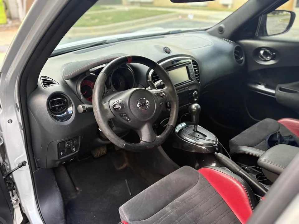 2015 Nissan Juke - Image 8 of 18